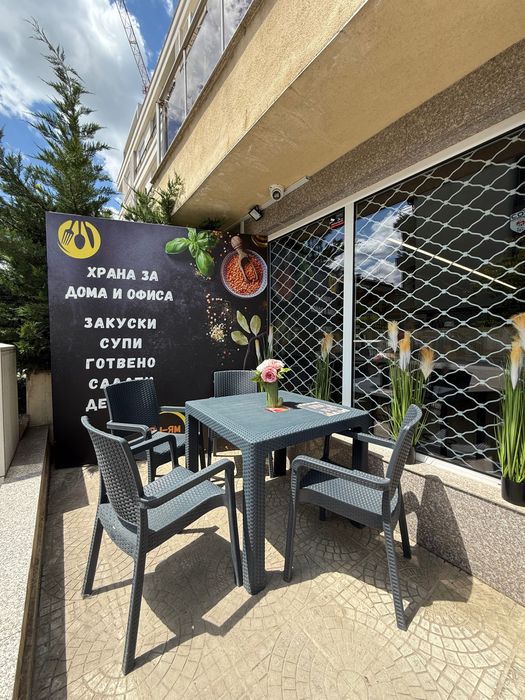 Продавам магазин