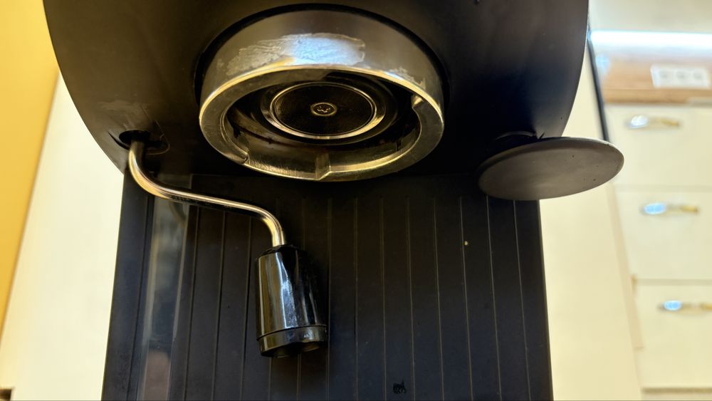 Кафемашина DeLonghi EC151.B