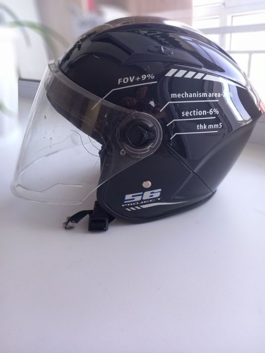 Продам 2 шлема. Почти новая. В отличном состояний.