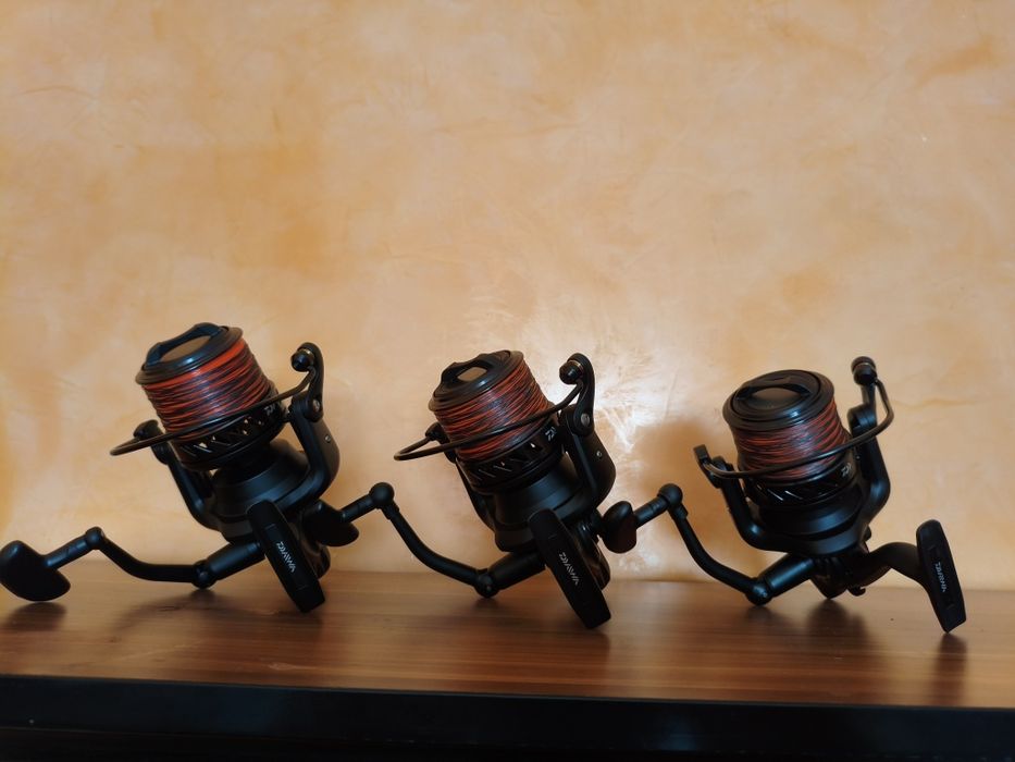 Mulinete daiwa black Window 5500 A