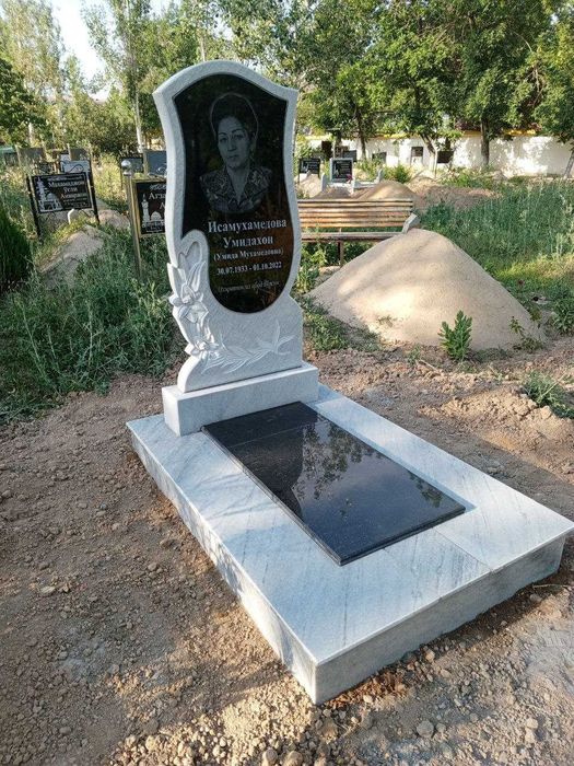 Установка памятников из гранита