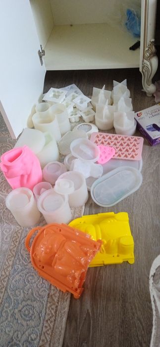 Молды для гипса и свечей