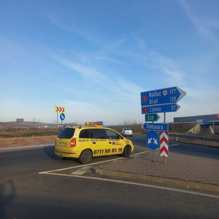 Opel Zafira A atelier mobil Tractari vulcanizare mobila