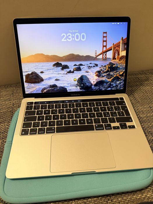 MacBook Pro 13” M1 – 8GB RAM / 512GB SSD – Grad A 94% baterie
