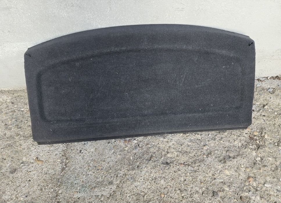 Polita portbagaj Vw Golf 5
