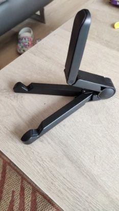 Поставка за таблет, телефон или Kindle