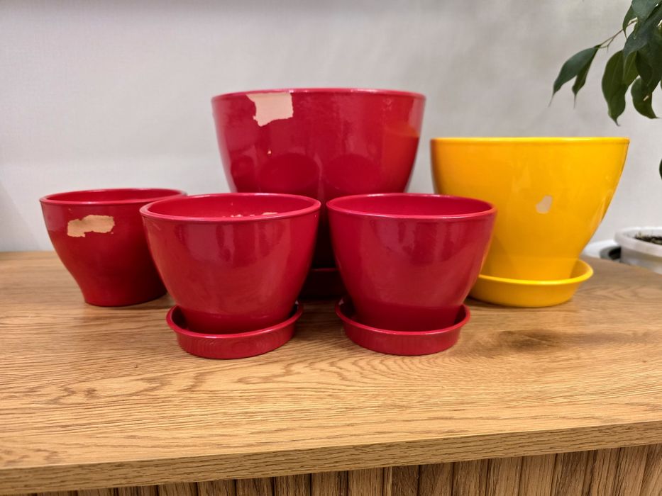 Керамические горшки, кашпо