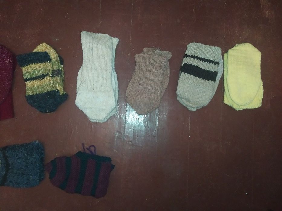 Вълнени ръчноплетени чорапи и търлъци(дамски,мъжки и детски)