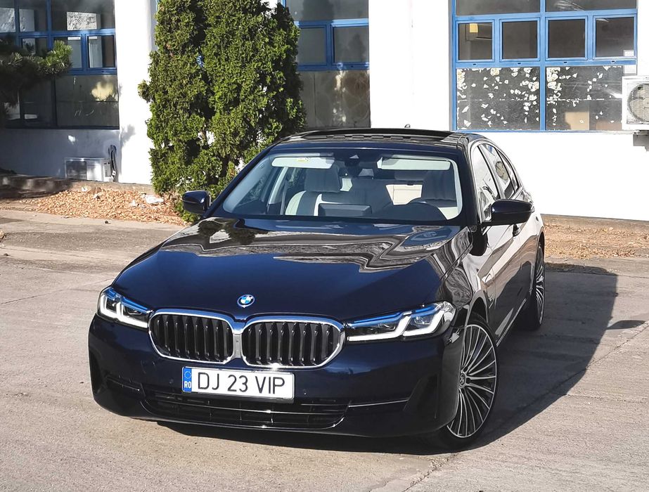BMW Seria 5 G30 530e FACELIFT 2023 - Faruri Laser / Interior ALB Confort / Trapa