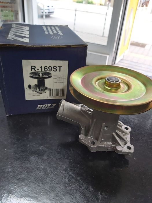 Воднa помпa за Рено