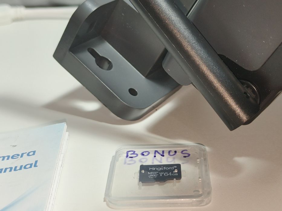 Cameră Supraveghere cu 4 Lentile Wifi