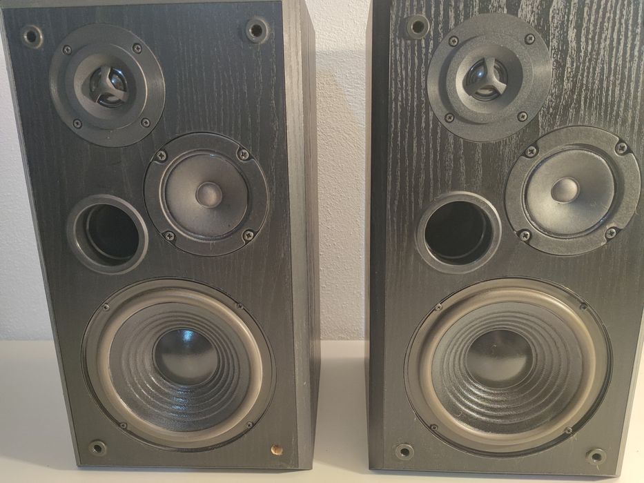 Boxe Triton R 90 T + A 2x90W 3 cai