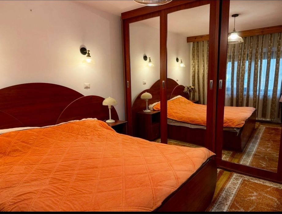 Inchiriez apartament 3 camere decomandate in Bistrita Lac