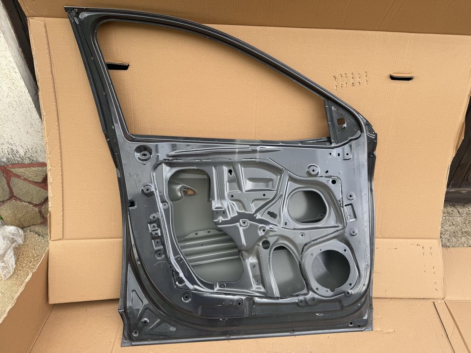 Врата Hyundai Tucson 4 IV
