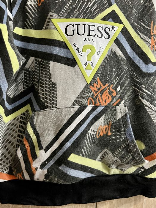 Hanorac cu Gluga Guess-Marimea 4 ani