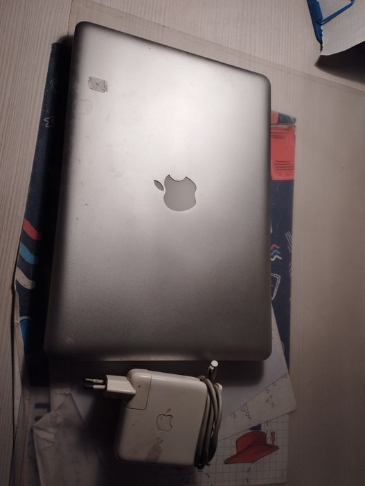 Продам Macbook pro 13 2011