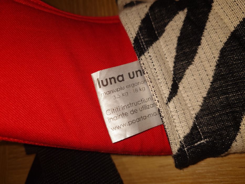 Luna Una Zebra Poartă-mă