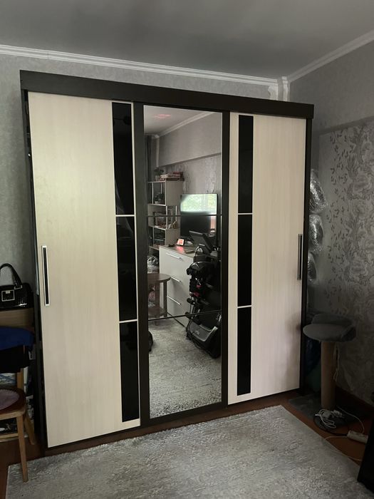 Продам шкаф , недорого , самовывоз