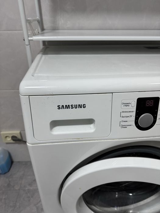 Продам стиральную машинку