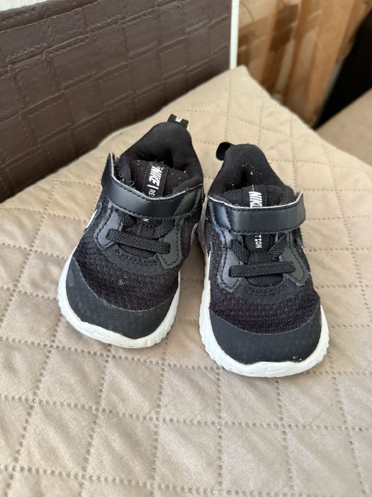 Детски обувки в добро състояние