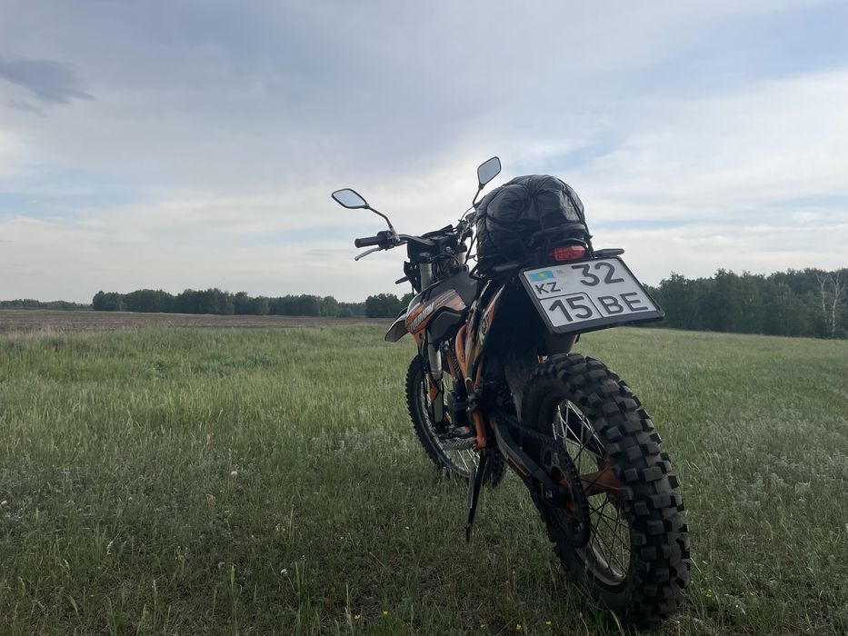 Мотоцикл Zuumav K5-CB250FR