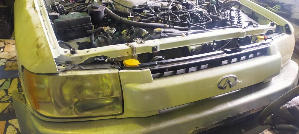 Авторазбор infinity QX4