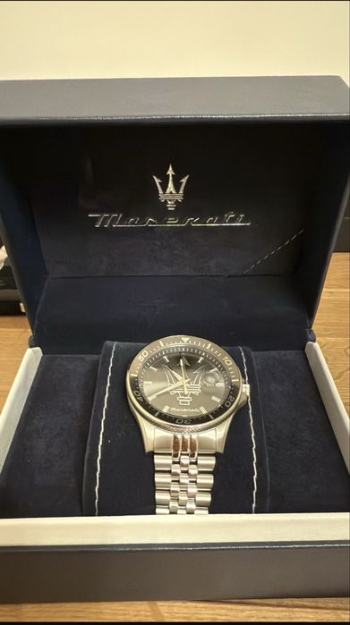 Ceas Maserati original fara cutie  se poate negocia