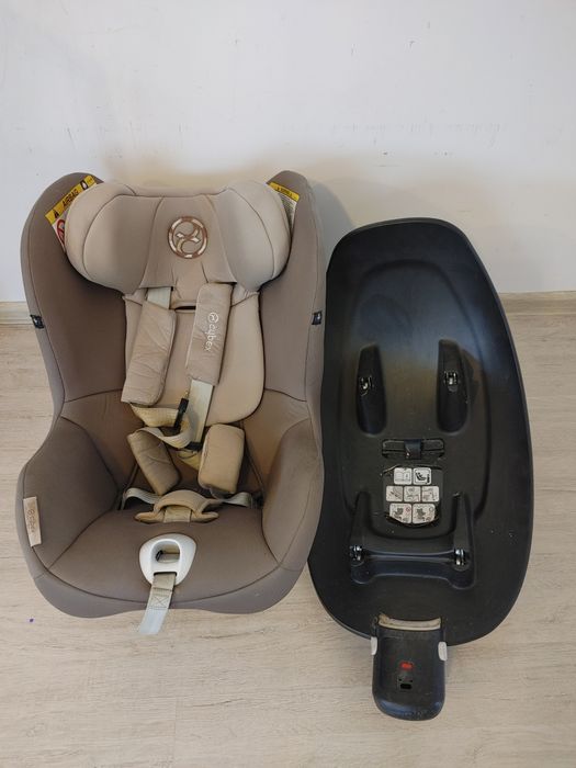 Cybex Sirona M2 + Base M i-size
