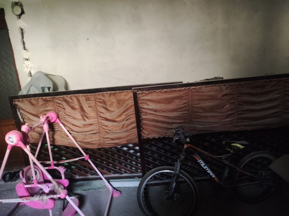 Stol 20 tacha optom olinsa 40 mindan donaga 60 mindan beriladi