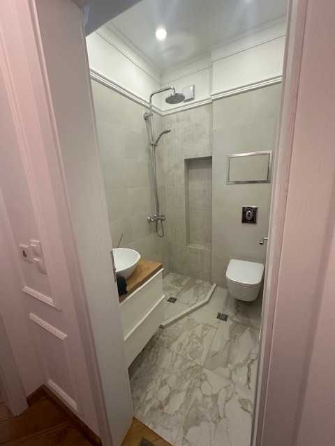 Дава се под наем Двустаен апартамент в София, Център - 79 кв.м за 1500 € - Снимка #11