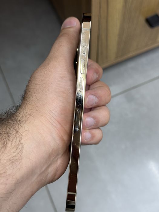12 pro max 128 Gb 72% holati juda zor