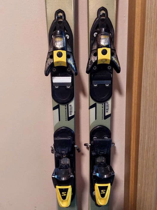 Ски  salomon 165см с автомати
