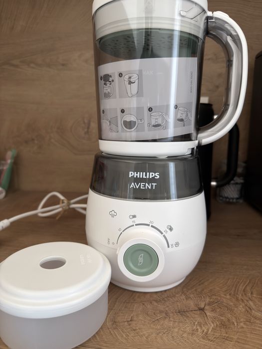Уред за готвене на пара на Philips Avent