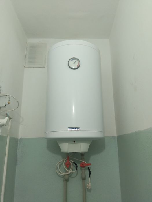 Аристон 50литр б/у в хорошем состаяние