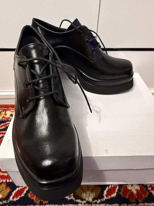 Дамски обувки на ток