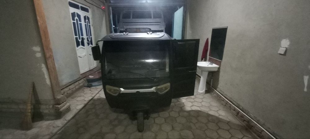 Moto muravey sotiladi