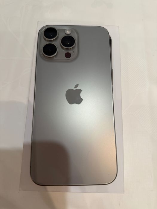 iPhone 15 pro max 256 gb