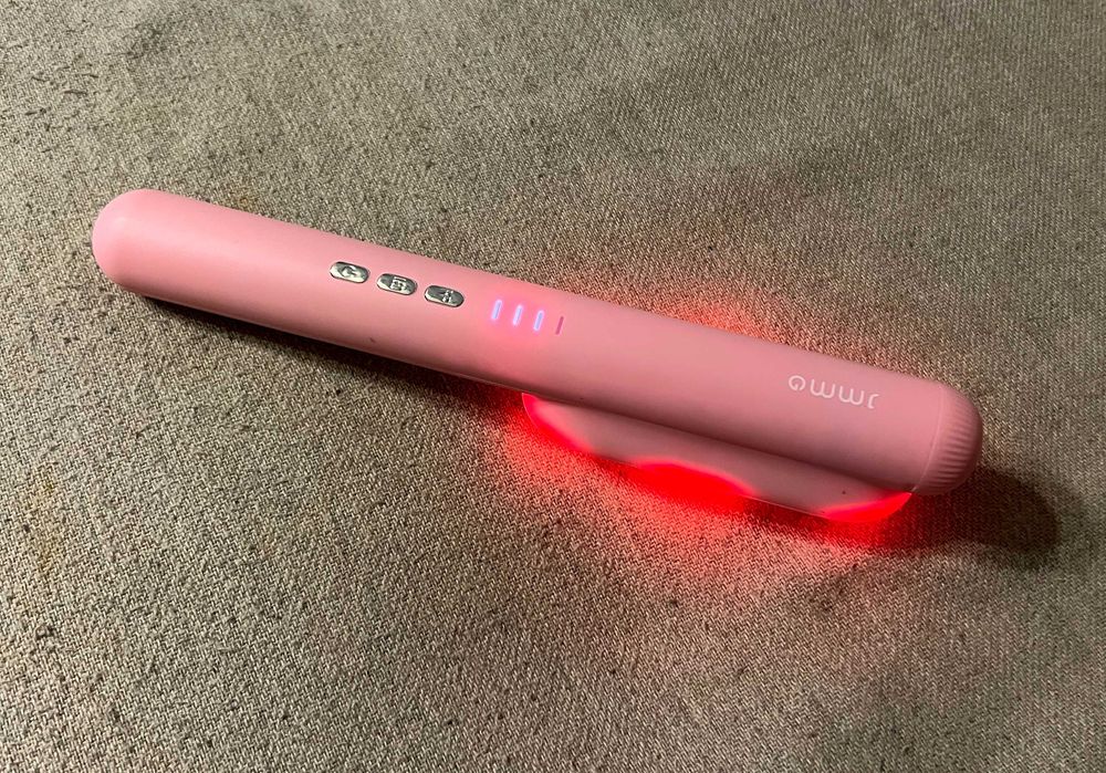 Aparat masaj facial EMS microcurent LED rosu JMMG