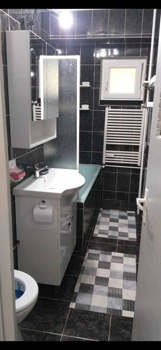 Inchiriez ap 3 camere Brâncoveanu metrou