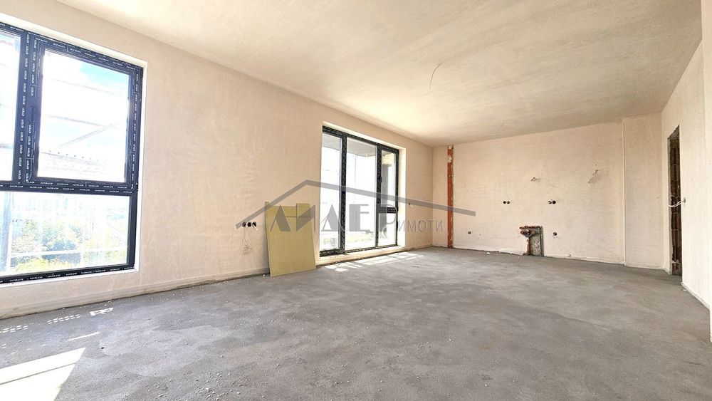 Продава се Тристаен апартамент в Пловдив, Христо Смирненски - 124 кв.м за 1540 €/кв.м - Снимка #4