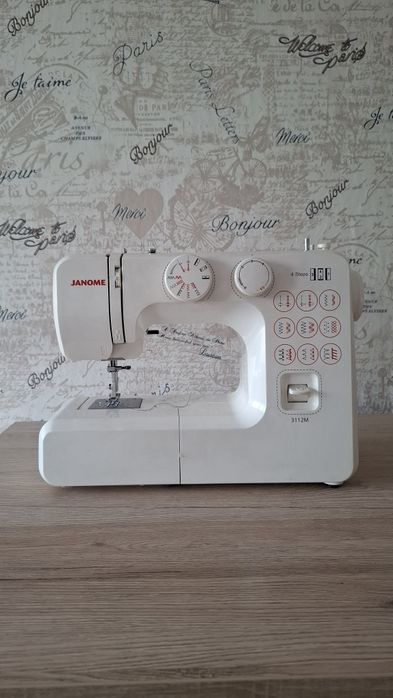 Шейная машинка JANOME б/у