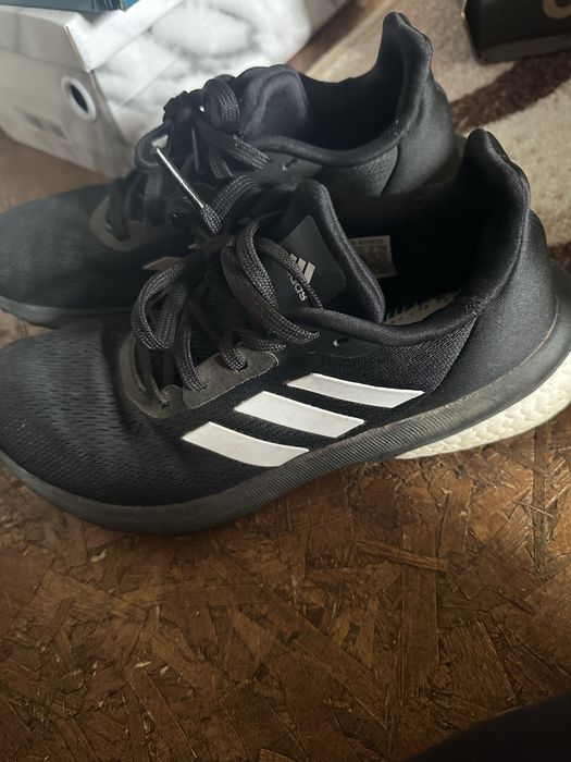 Маратонки много запазени Nike Adidas Reebok