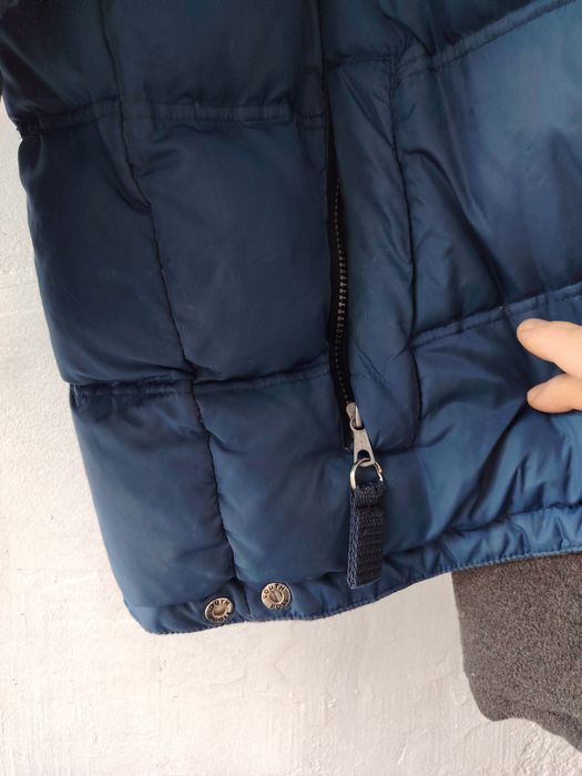 Geacă cu 2 fețe cu puf.