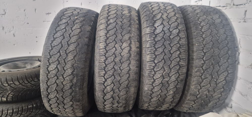 Отдам шины 265/70/17