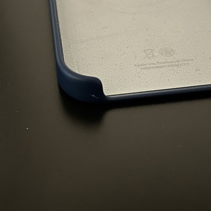 iPhone 17e Чехол Beats Алматы