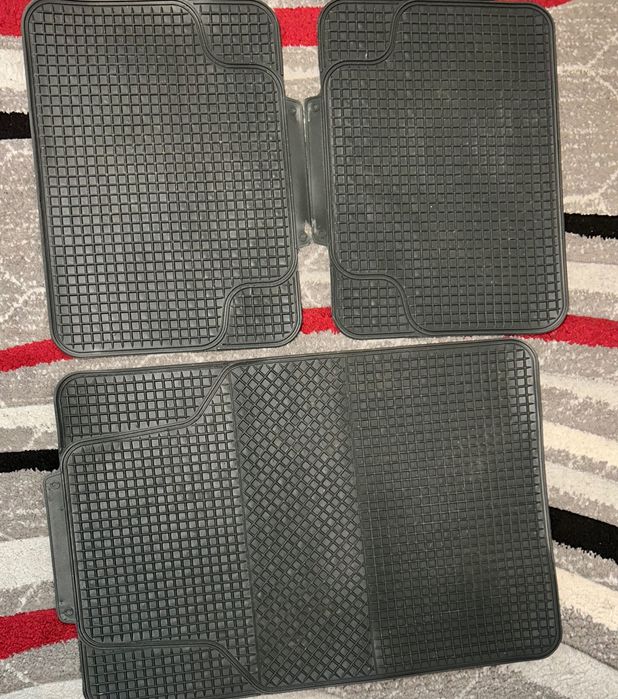 4 броя универсални стелки за кола