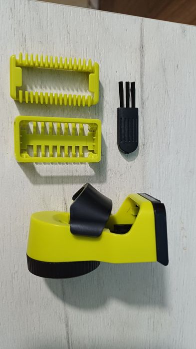 Pieptene reglabil philips one blade