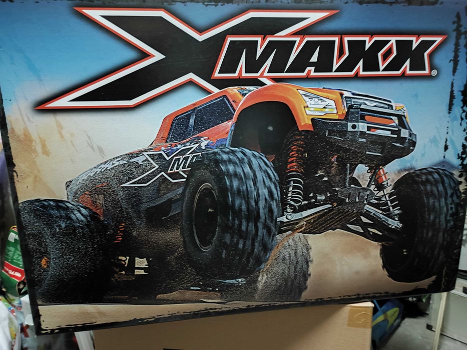 RC X maxx  traxxas