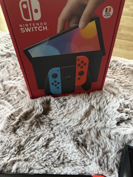 Nintendo Switch Oled + Super Mario