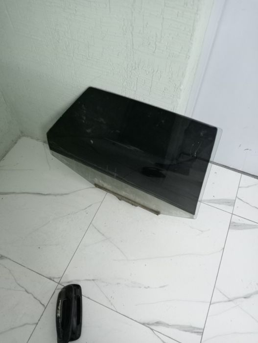Приора стекло заднее правое
